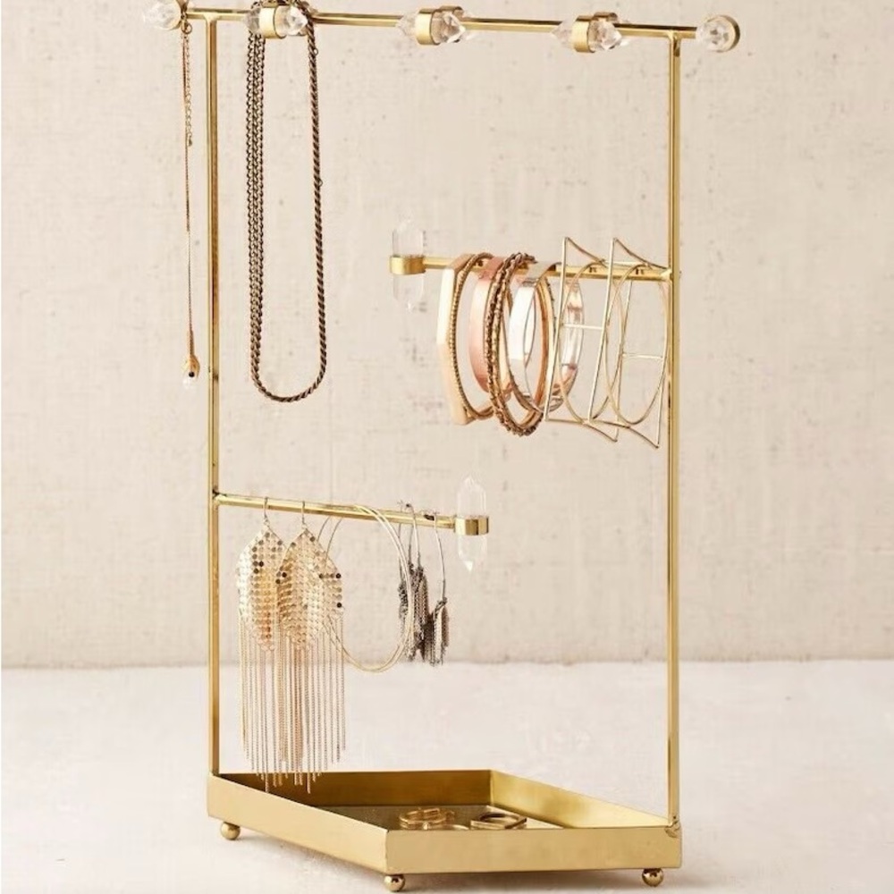 Discontinued Urban Outfitters Quartz Crystal Jewelry Holder